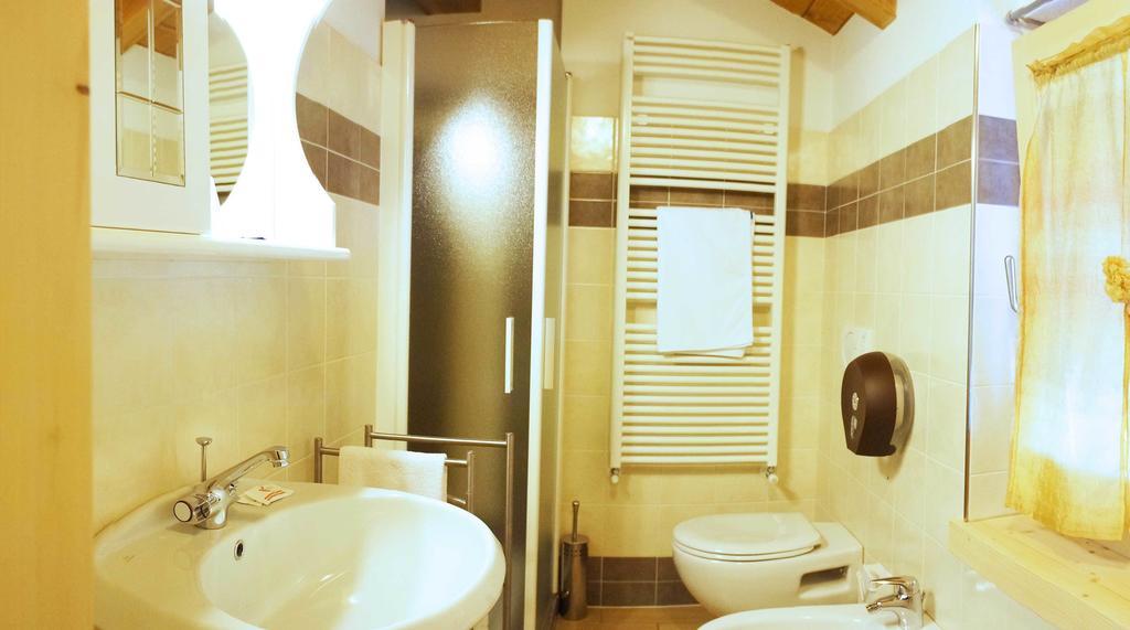 Bellaguarda Rooms 10Min Da Tirano Tovo di Sant'Agata Kamer foto