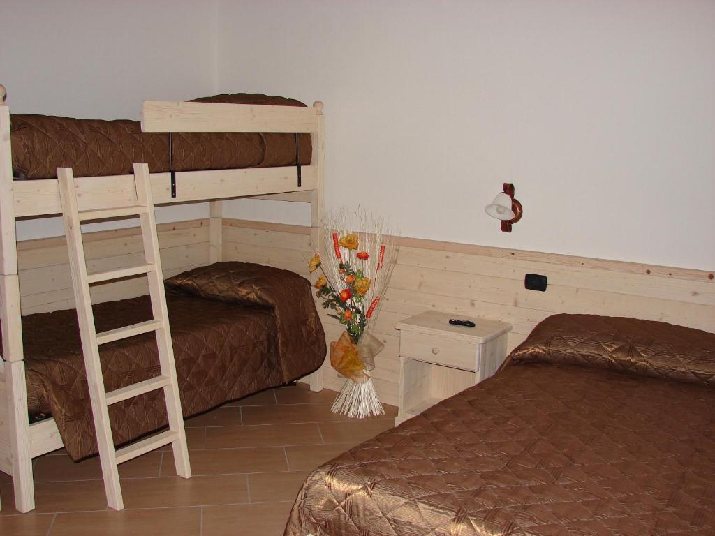 Bellaguarda Rooms 10Min Da Tirano Tovo di Sant'Agata Kamer foto